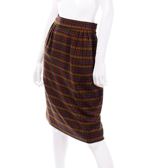 1970s Vintage Hermes Plaid Wool Pencil Skirt — Multicolored - Picture 3 of 5